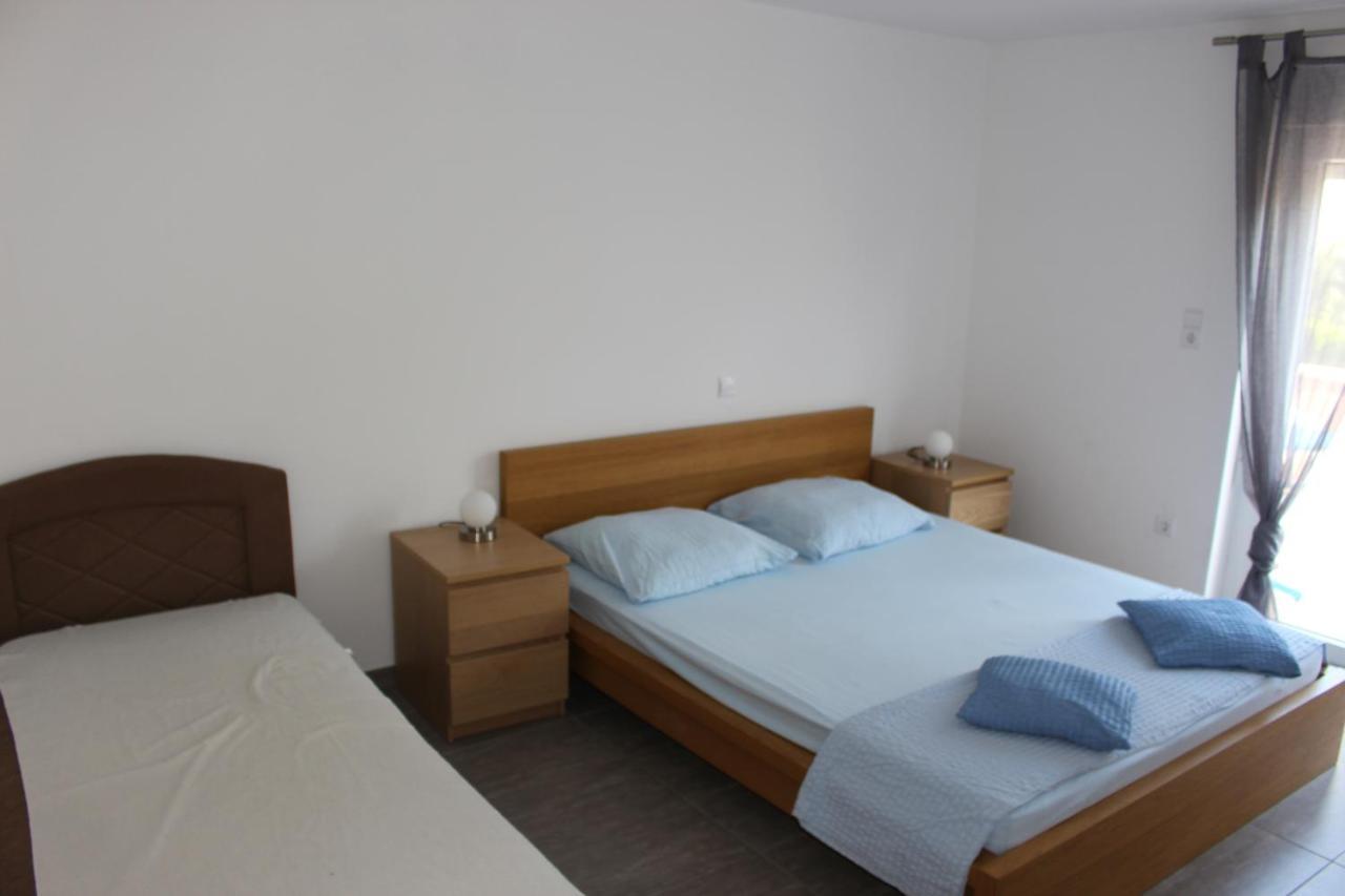 Filipovic Apartmani Medulin Exterior photo